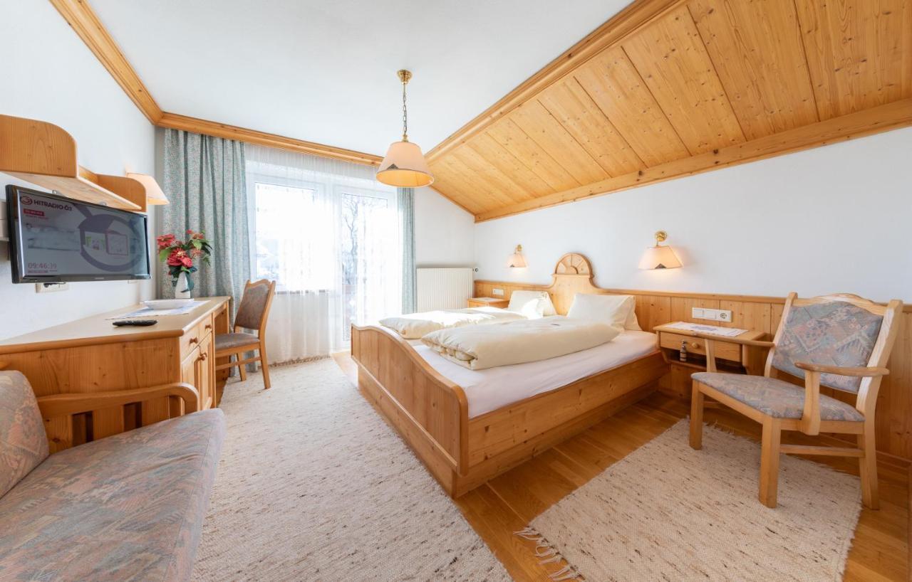 Bed and Breakfast Alpenhof Ramsau am Dachstein Exterior foto