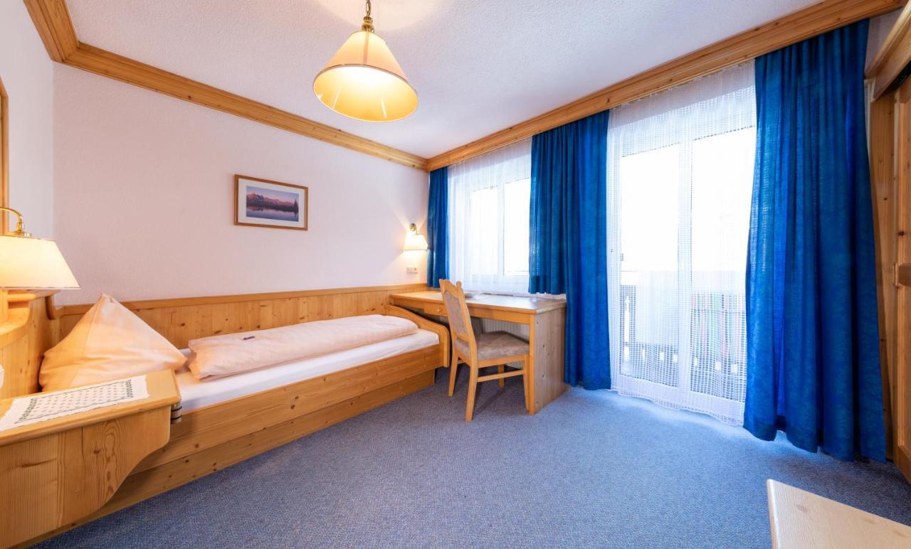 Bed and Breakfast Alpenhof Ramsau am Dachstein Exterior foto